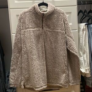 Medium sherpa sweatshirt